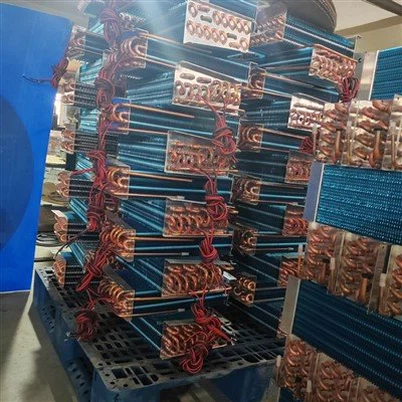 Párhuzamos csöves bordás elpárologtató
